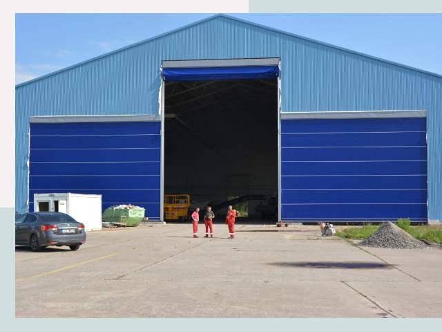 Ангарные ворота в Шелехов от СтальСтрой-Шлх по цене 643 руб.