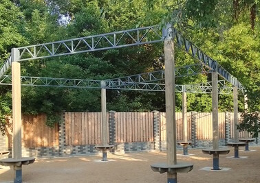 Терраса из металлоконструкций под ключ, проектирование, изготовление и монтаж от СтальСтрой-Шлх